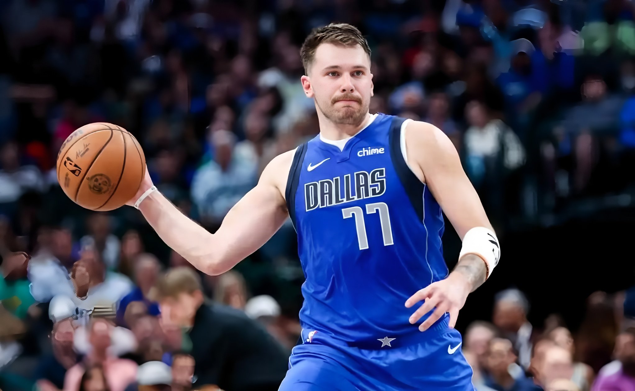 爱游戏体育-关于东契奇新星出色防守表现惊艳，RNG未来可期！的信息