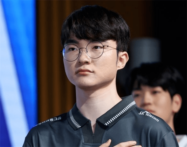 关于Doinb巅峰对决,Faker与60激战瑞士队分钟,高光表现胜负难料!的信息 关于Doinb巅峰对决,Faker与60激战瑞士队分钟,高光表现胜负难料!的信息