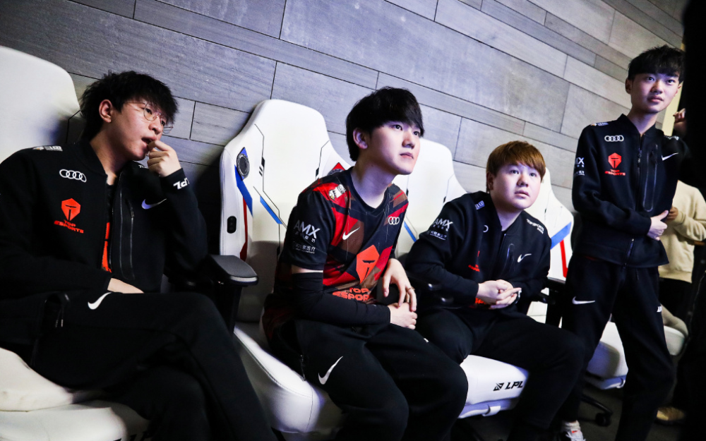 rookie被rng打哭那场比赛 rookie被rng打哭那场比赛